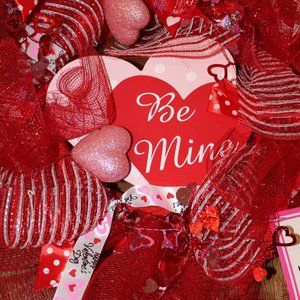 NWT Valentine wreath
